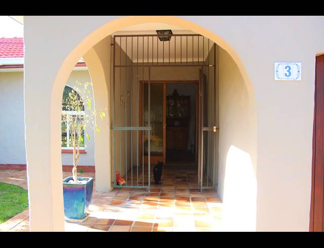 3 BEDROOM HOUSE FOR SALE IN PANORAMA